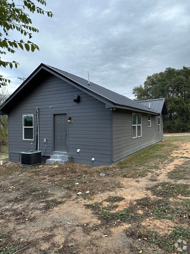 Building Photo - Valley Mills Remodel Rental