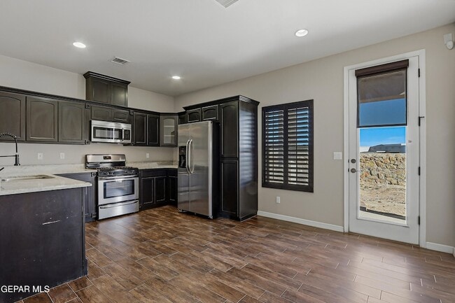 Photo - 2508 Eastern Sky St