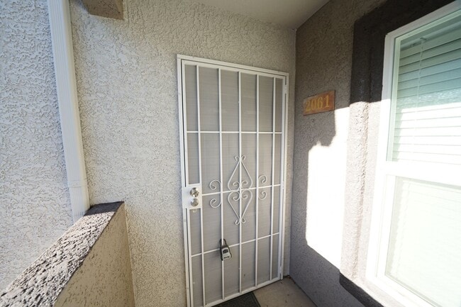 Photo - SHOWINGS AVAILABLE NOW Unit 2061