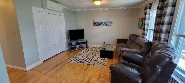 Photo - 60 Montvale St Unidad Apt 3