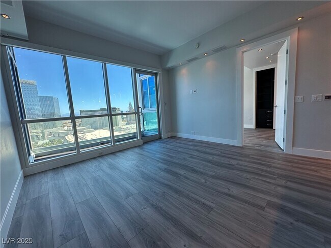 Photo - 4575 Dean Martin Dr Unit 2501