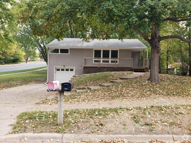 Building Photo - 10601 Humboldt Ave S Rental