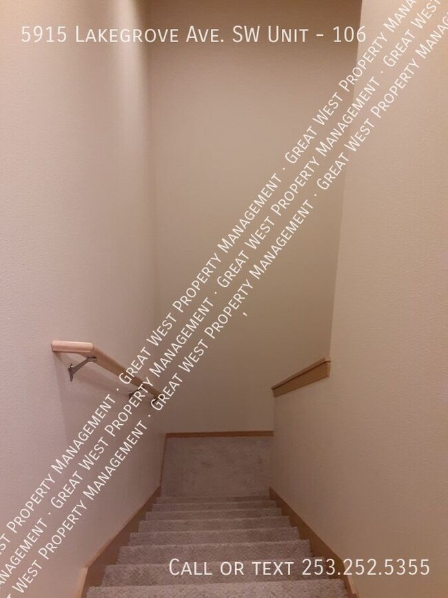 Photo - 5915 Lake Grove St SW Unidad 106