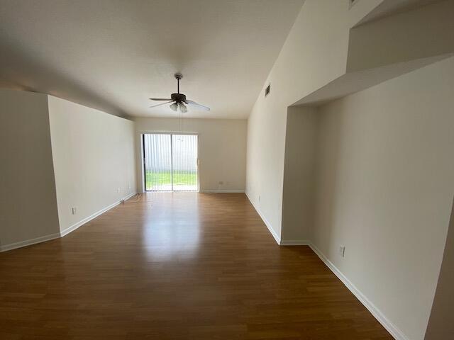 Photo - 41 Buxton Ln