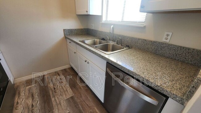 Photo - 2430 N Seabury Pl