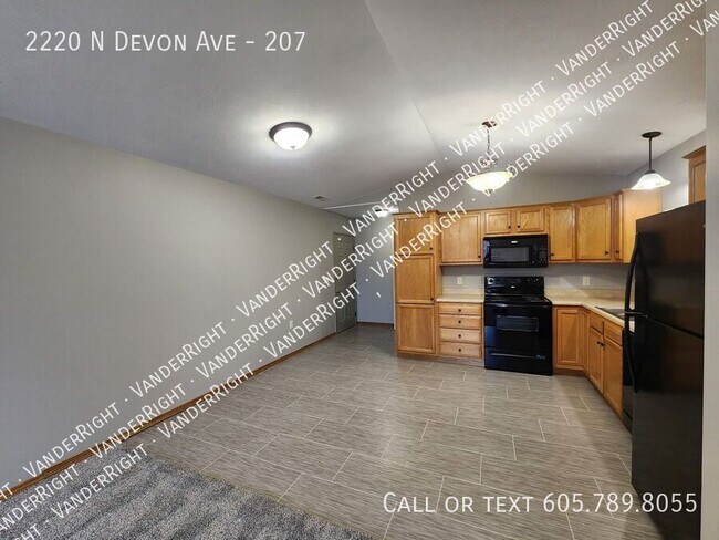 Photo - 2220 Devon Ave Unidad 207