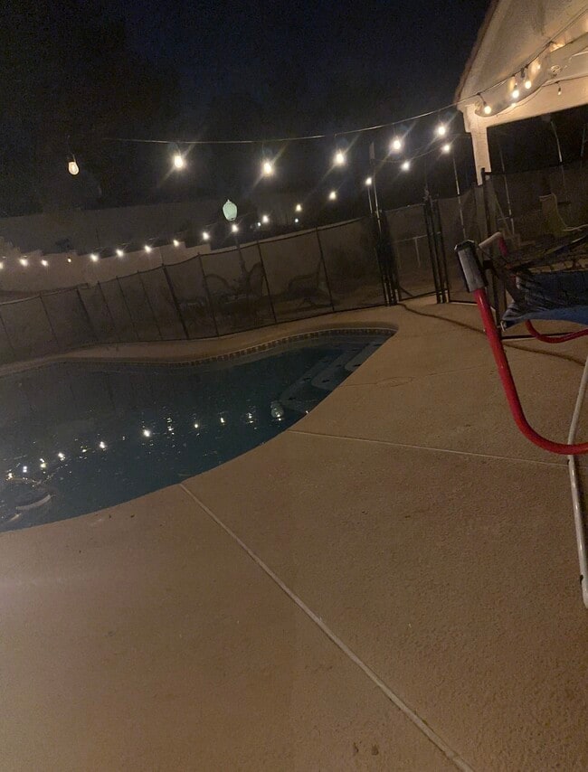 Photo - 543 Baldridge Dr