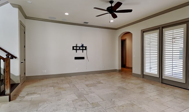 Photo - 1240 Poinsettia Ave