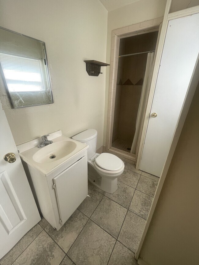 Weslaco Park Village Apartments Unit 3 Condo for Rent in Weslaco, TX