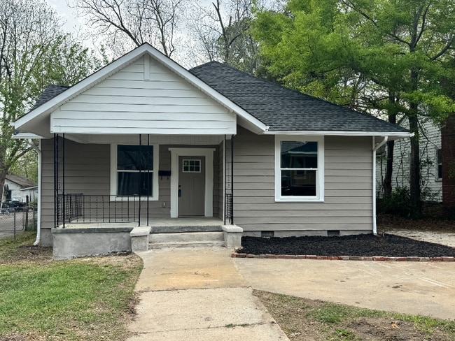 Photo - 144 Walnut St