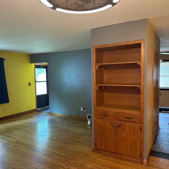 Photo - 3723 N 85th St