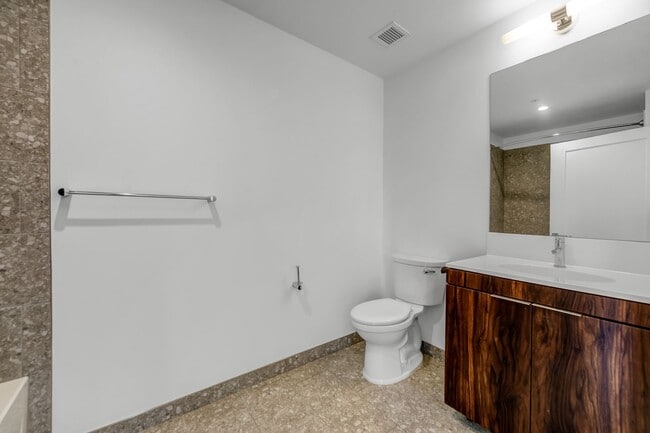 Photo - 771 Jackson St Unit 1008