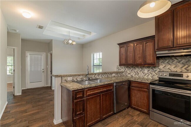 Photo - 3453 Navigator Dr House