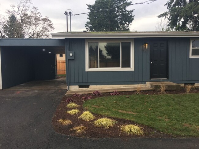 Building Photo - Lanson01 Unit 1361 Rental