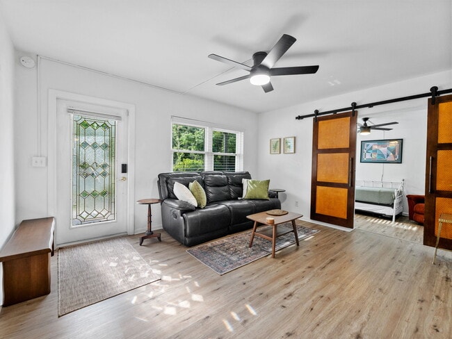 Photo - 4510 N Jamaica St