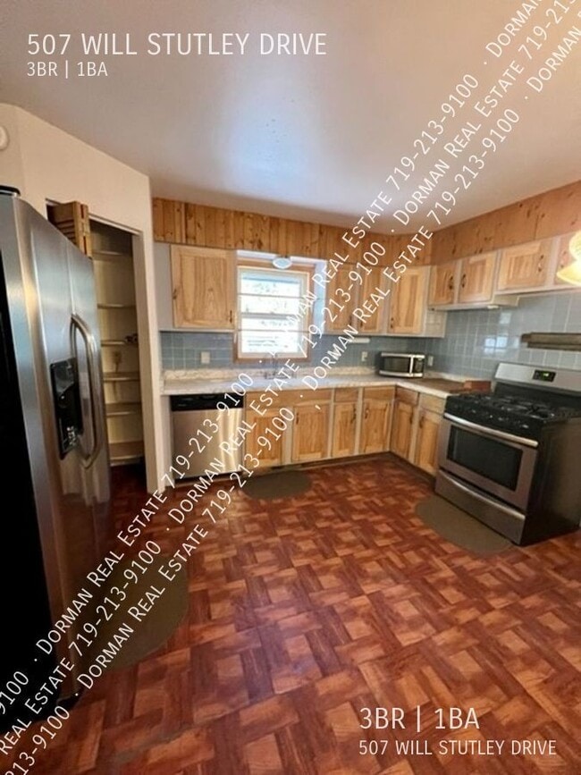 Photo - 507 Will Stutley Dr