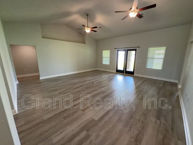 Photo - 6264 Pineapple DR