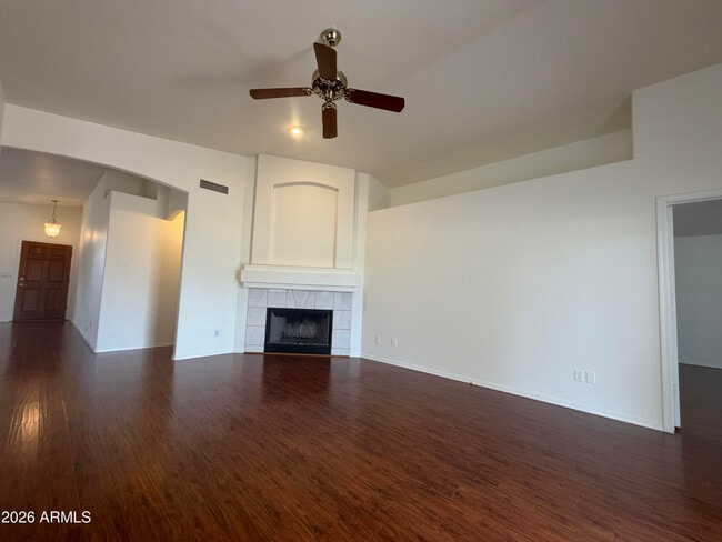 Photo - 12054 S 44th St