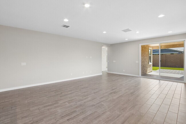 Photo - 3315 S Piedra Cir