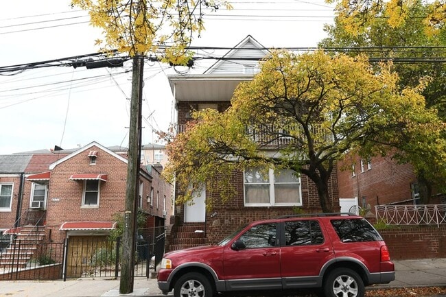 Building Photo - 4568 Bronx Blvd