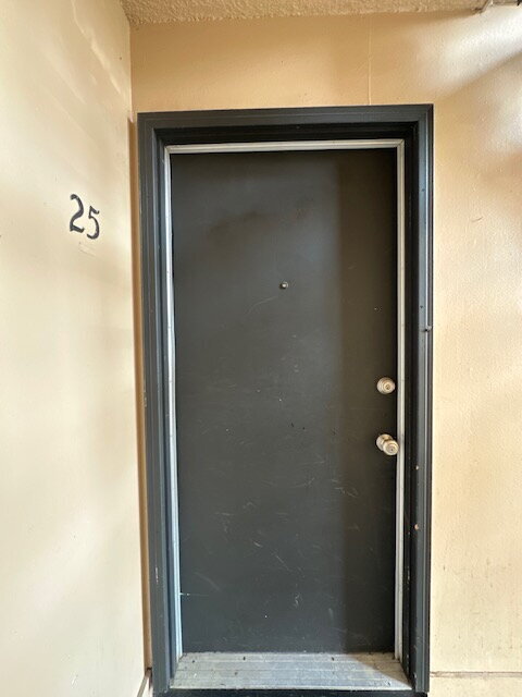 Photo - 2-Bedroom Apartment, 1.5 Bath, Downstairs,...