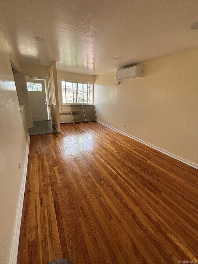 10569 Flatlands 1st St