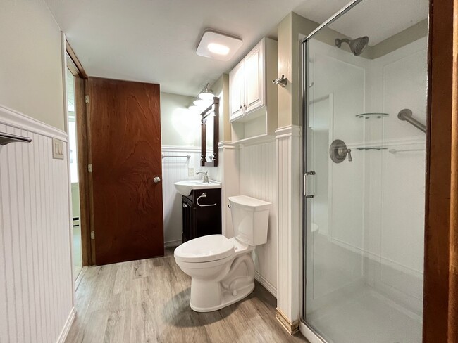 Photo - 208 W 19th Ave
