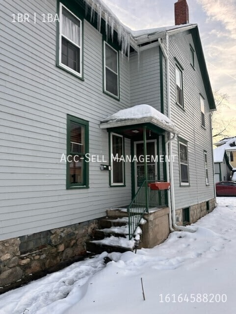 Photo - 205 Valley Ave NW Unit 3