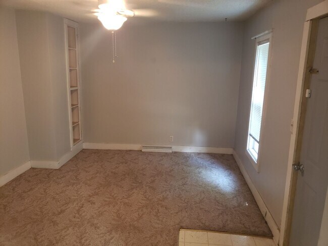 703 Jones St Unit 703