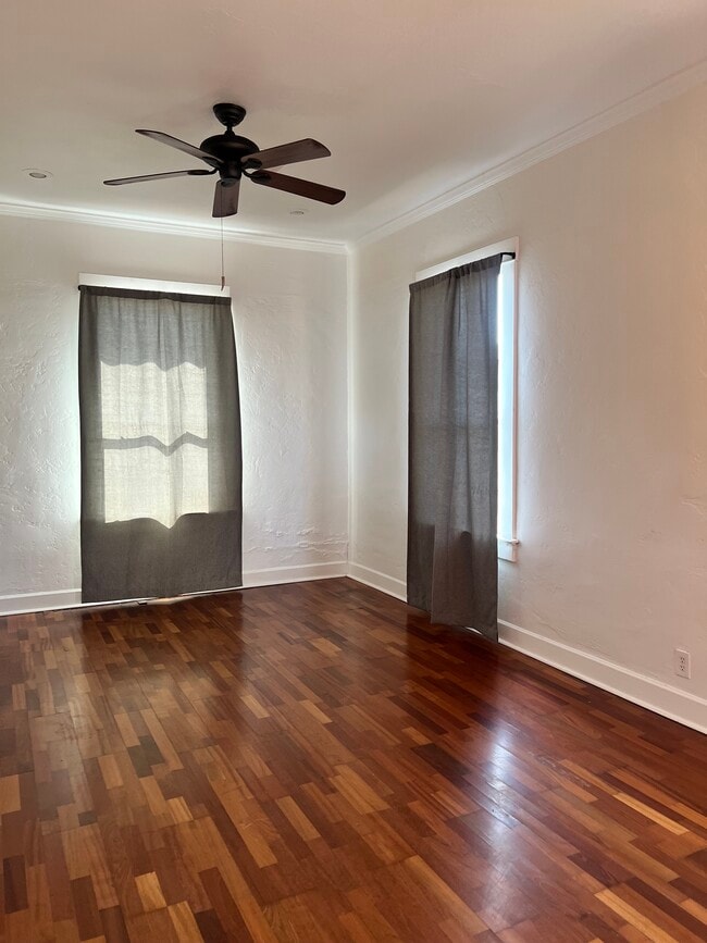 Photo - 720 N 9th Ave