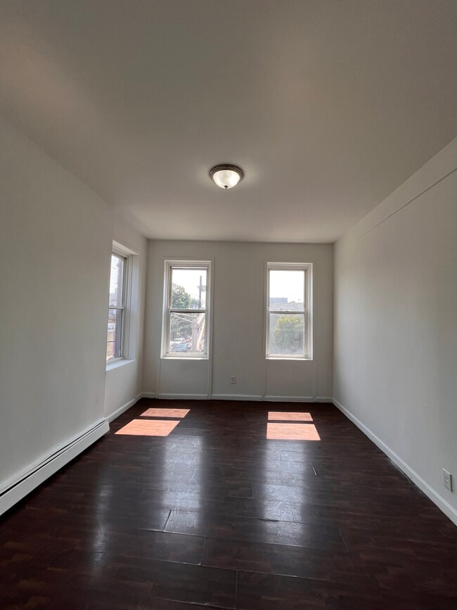 Photo - 89 Belmont Ave Unidad 1L