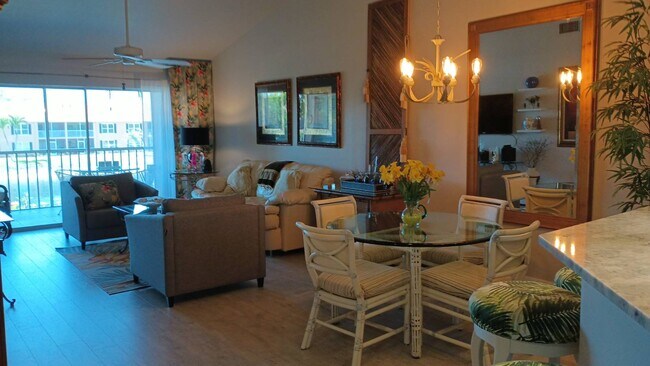 Photo - 1950 W Crown Pointe Blvd Unit B 208