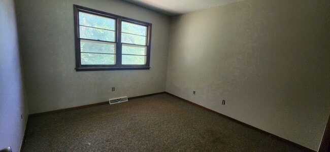 Photo - 103 Loomis Ave