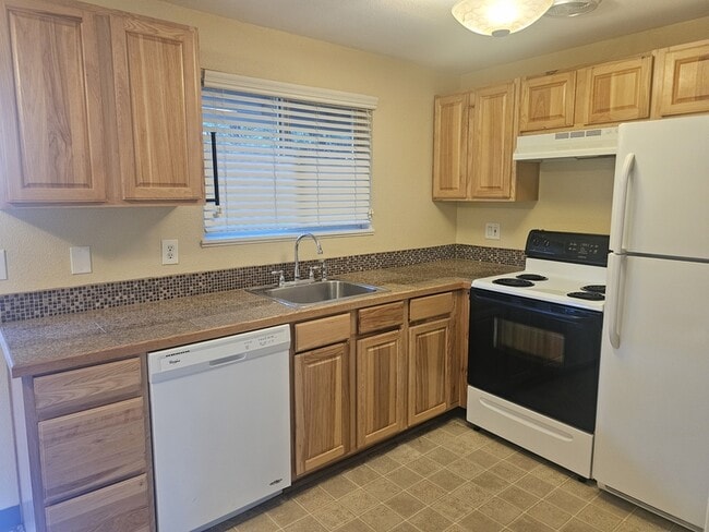 Photo - 12650 SW 127th Ave