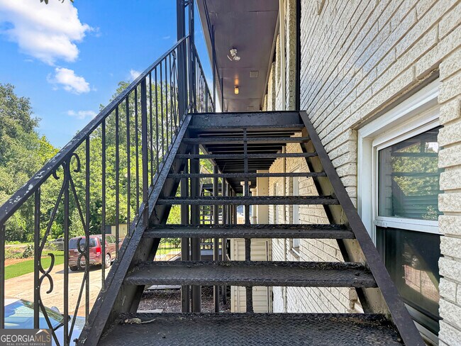 Photo - 514 Clover Dr Unit 4