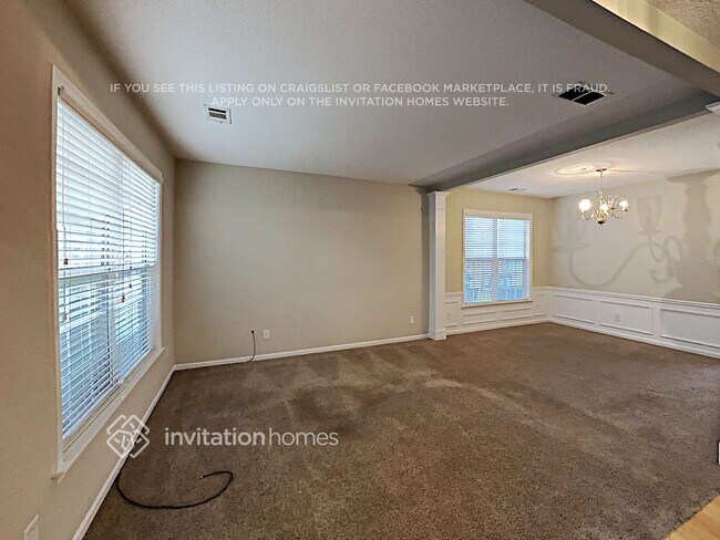 Photo - 172 Wallnut Hall Cir