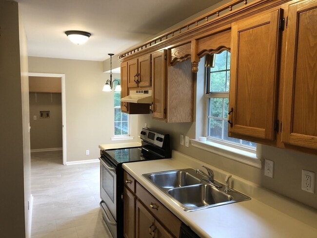 Photo - Charming 3BR Home with Spacious Yard in the Heart of Mount Juliet