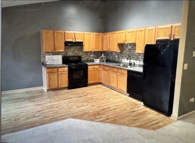 Photo - 1523 Golden Oak Dr