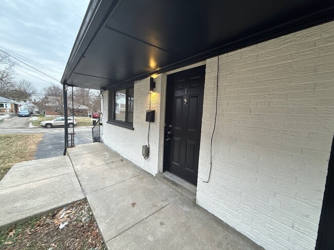 Photo - Kirkup Ave Unidad 1