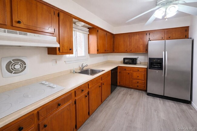 Photo - 14 Upland Dr