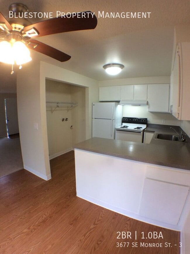 Photo - 3677 SE Monroe St Unidad 3