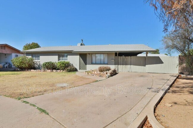 Photo - 1026 S Grand