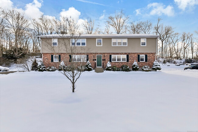 Photo - 122 North St Unit Apt 4