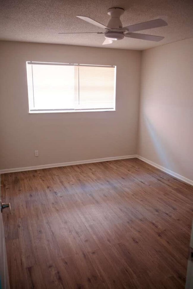 Photo - 1885 40th Ave Unidad 2