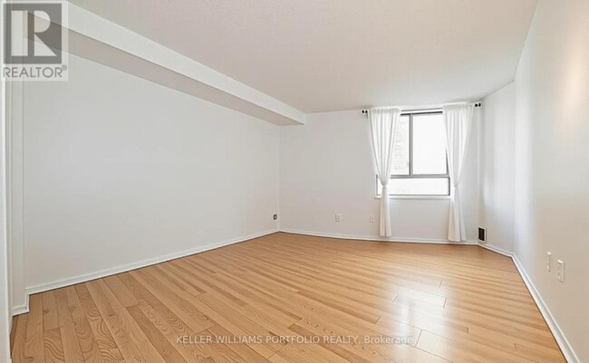 Photo - 270 Queens Quay W Unité #1107