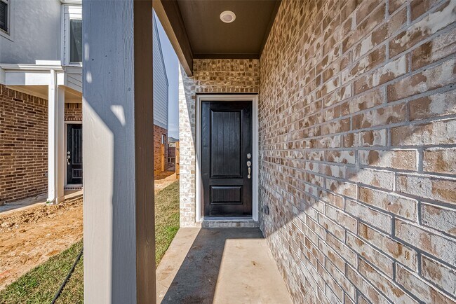 Photo - 31938 Holland Arbor Trl