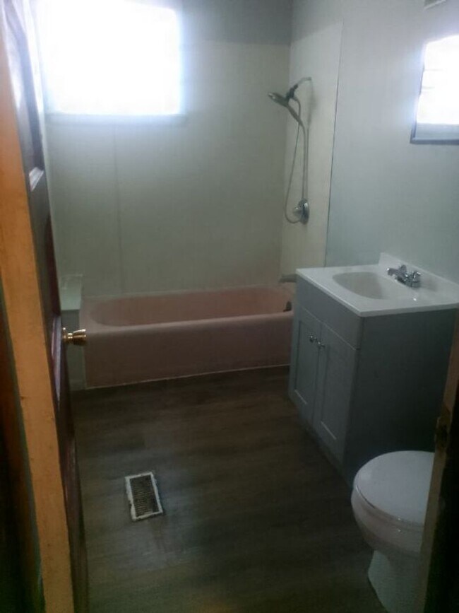 Photo - 812-814 S. 30th St. Unit 814-Lower