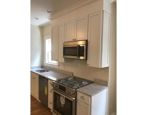 Photo - 303 Tappan St Unit 4