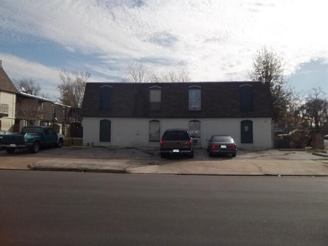 Building Photo - 6215 Tierwester St Unit 09 Rental