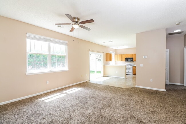 8707 Meadowmont View Dr